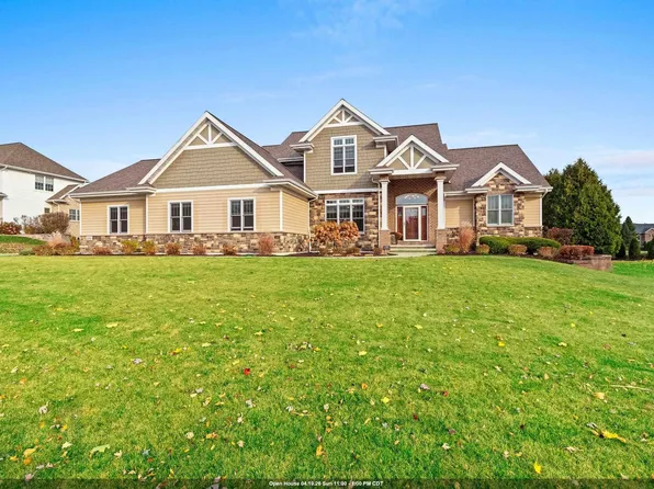 1336 S Sedona Cir, Hobart, WI 54155