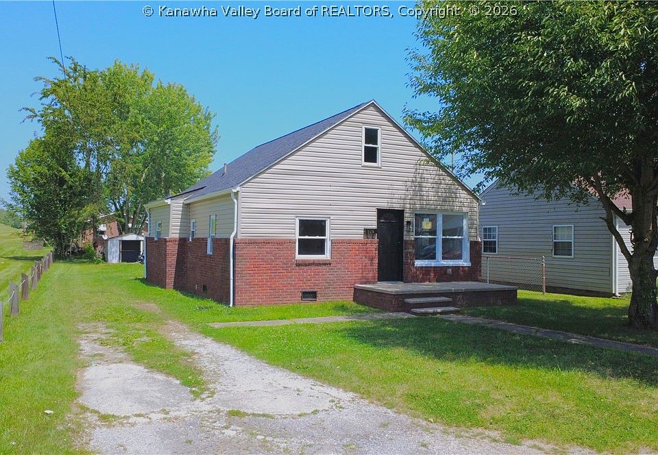 1st image of 249 Kentucky St