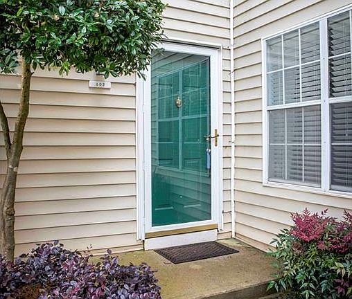 2nd image of 603 Glenleaf Dr
