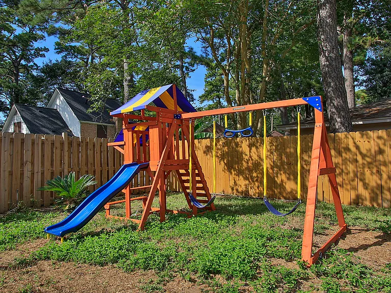 17403 Spicewood Springs Ln — Photo 42