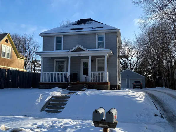 609 McDonough St #1/2, Eau Claire, WI 54703