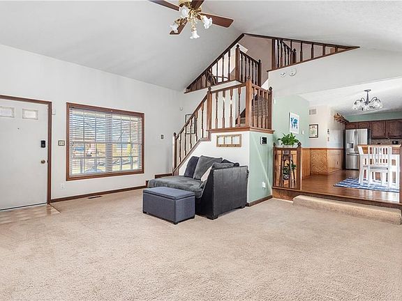 4th image of 5919 Marcia Ln