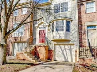 21763 Leatherleaf Cir, Sterling, VA 20164