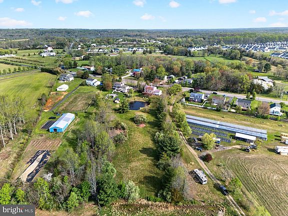 5th image of 98 Jacobstown Rd