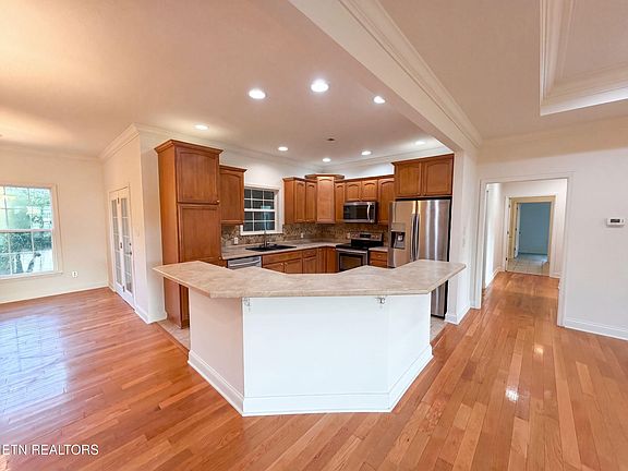 2nd image of 2433 Misty Ridge Dr