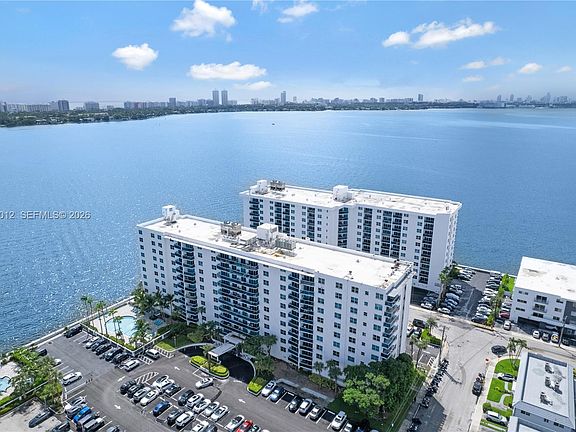 3rd image of 7501 E Treasure Dr APT 3M