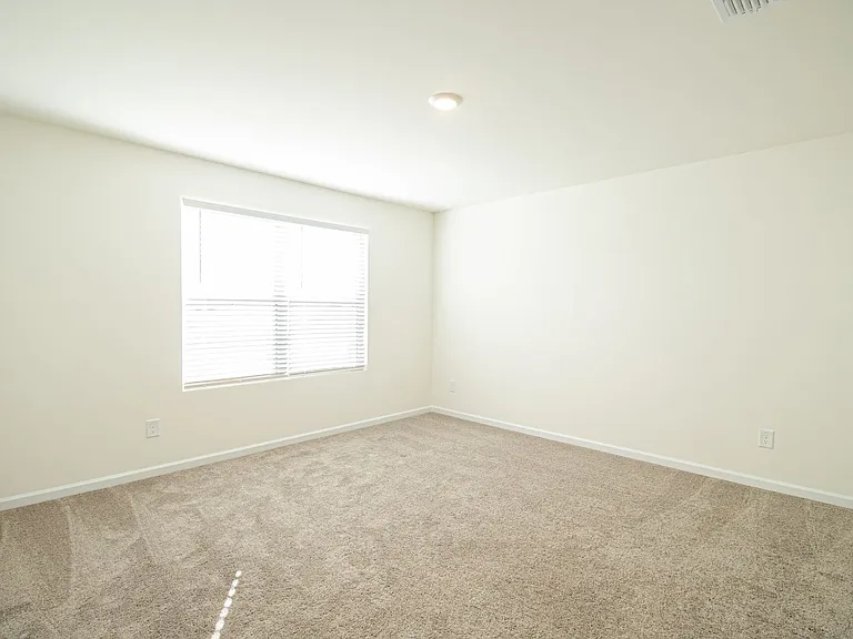1528 Felthorpe Way — Photo 20