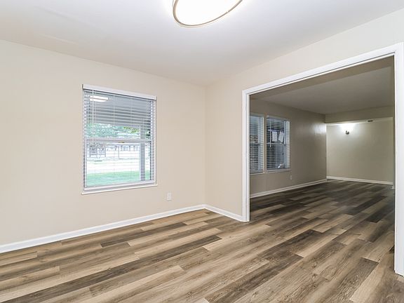 5th image of 2325 Vorhof Dr