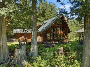 57206 E Marmot Rd, Sandy, OR 97055