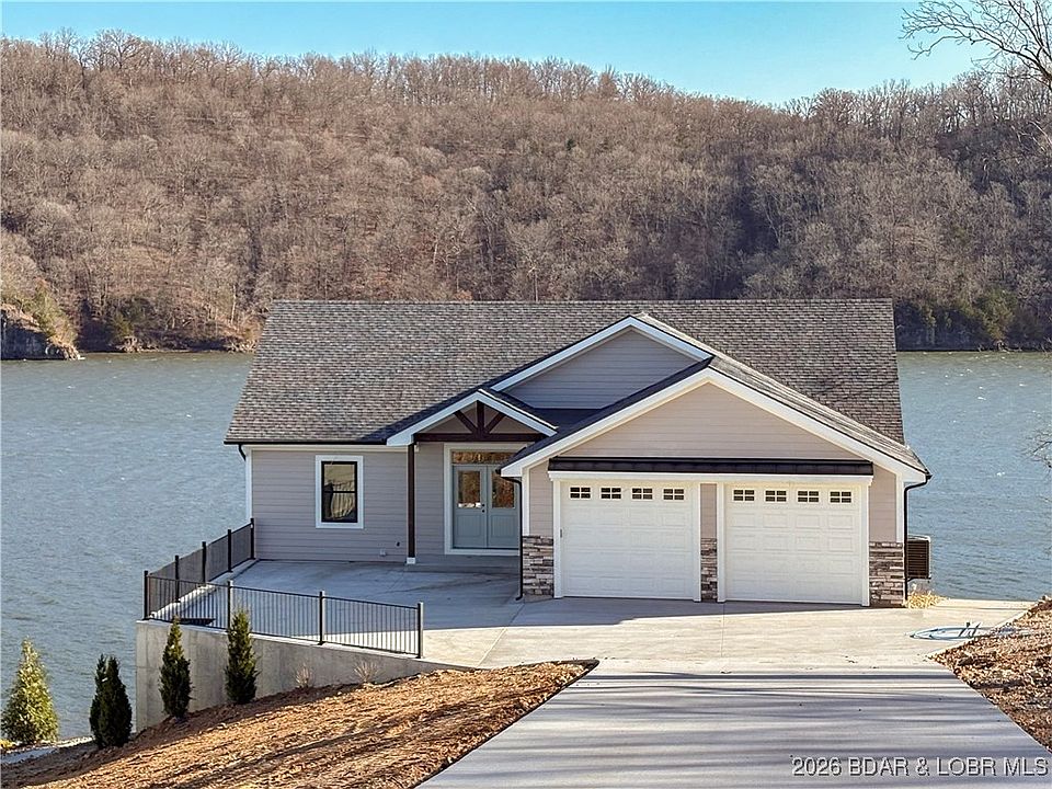 1st image of 159 Lakeway Ln