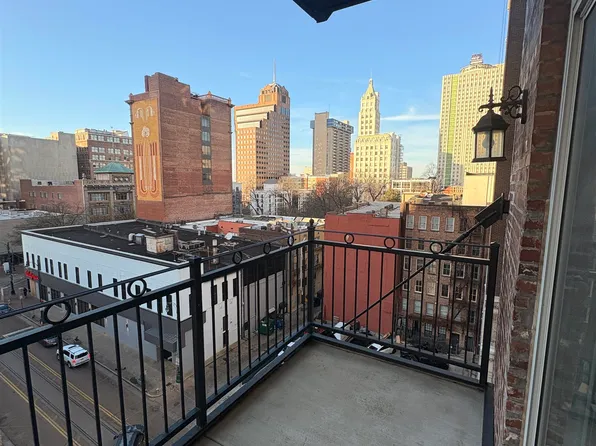 127 Madison Ave APT 701, Memphis, TN 38103