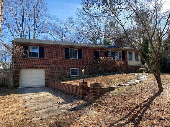3rd image of 3103 Landria Dr