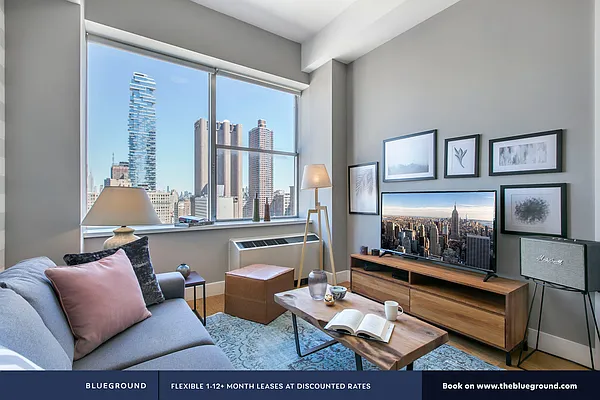 Rented by The Blueground | media 3