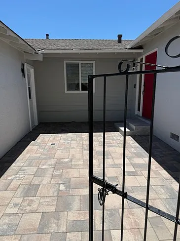 1133 Coronado Way — Photo 8