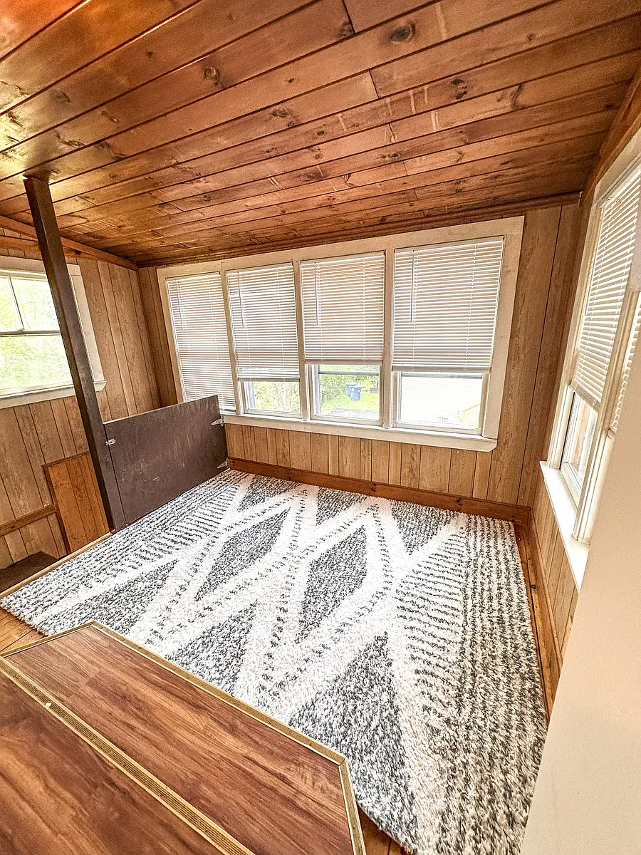Dining Room - 300 Bridge St #1