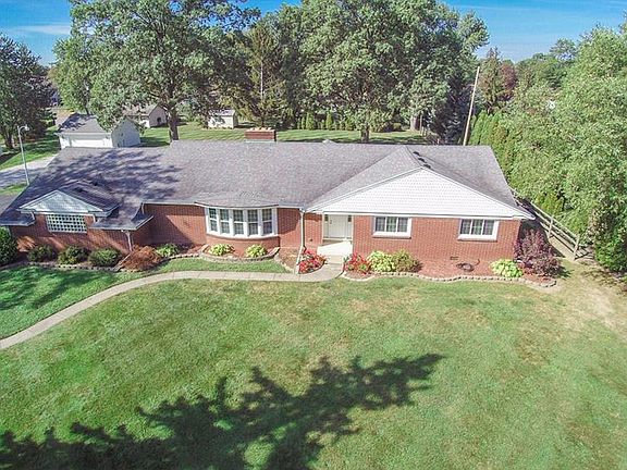 4th image of 1024 Meadowview Ln
