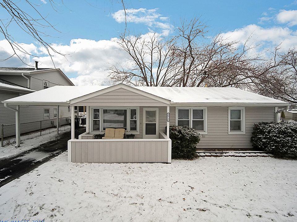 1st image of 16726 91st Ave