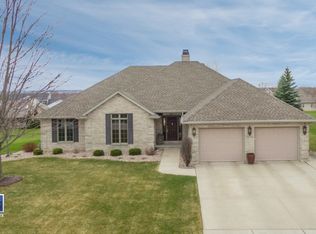 1210 Gail Dr, Green Bay, WI 54311