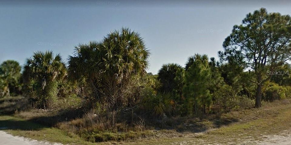 2nd image of Pomello Ave SW