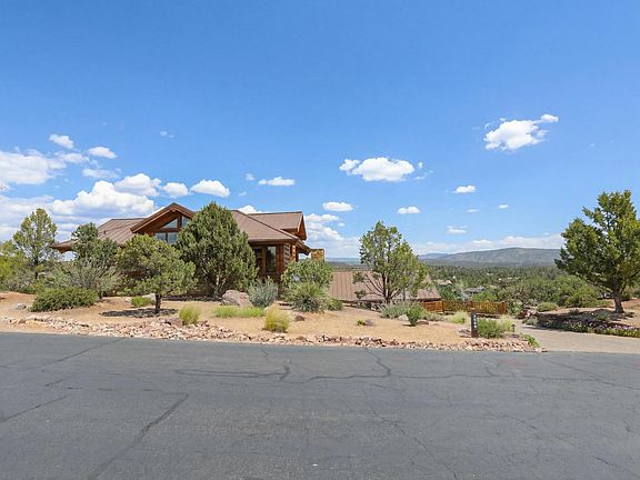 4th image of 2604 E Morning Glory Cir