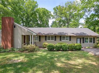 9022 Western Rd, North Chesterfield, VA 23235