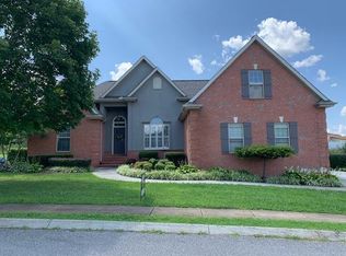 90 Saint Andrews Ct, McMinnville, TN 37110