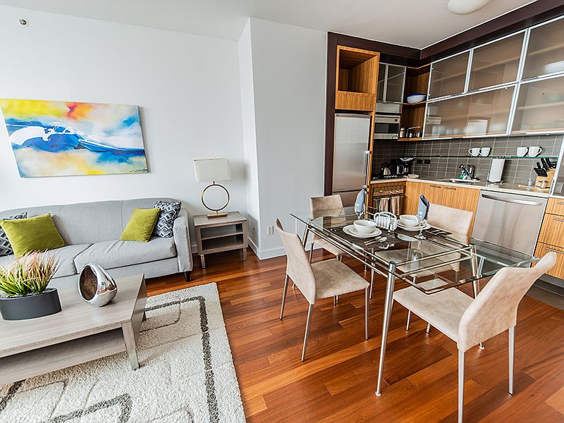 1st image of 610 W 42nd St APT N41h