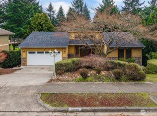 3909 Northshore Blvd NE, Tacoma, WA