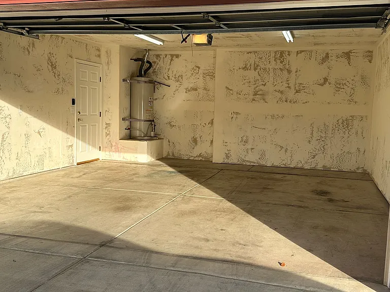 718 Orchid Dr — Photo 15