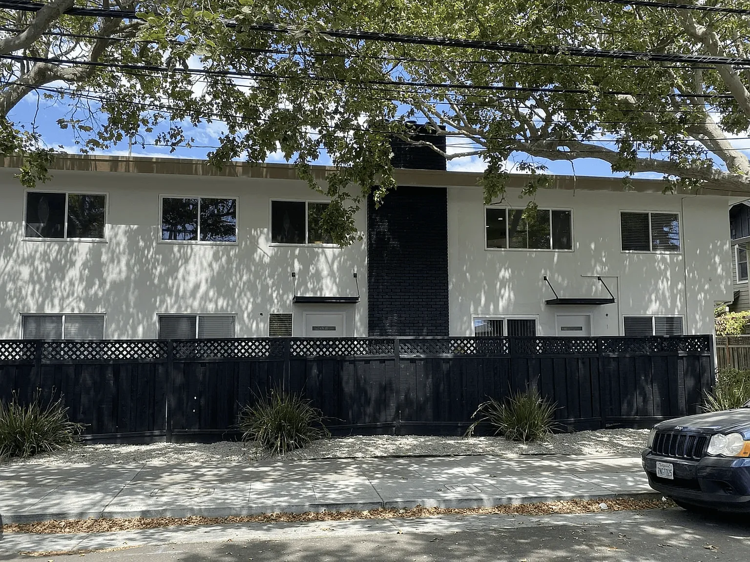 114 Barneson Ave — Photo 2