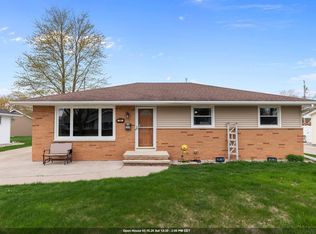 707 S Joseph St, Appleton, WI 54915