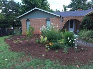 2015 W Rose Oak Dr, Mustang, OK 73064
