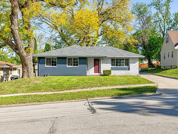 2nd image of 7505 Beechwood Dr