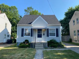 927 Davies Ave, Akron, OH 44306