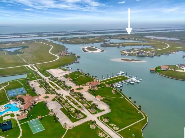 87 Seashore Lk, Pt O Connor, TX 77982