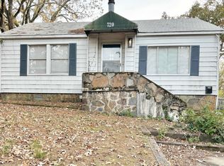720 W D Ave, N Little Rock, AR 72116