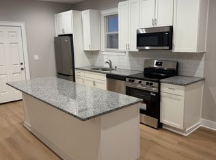 2758 N Booth St, Milwaukee, WI 53212