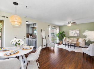 213 Diamond Way APT 225, Vista, CA 92083