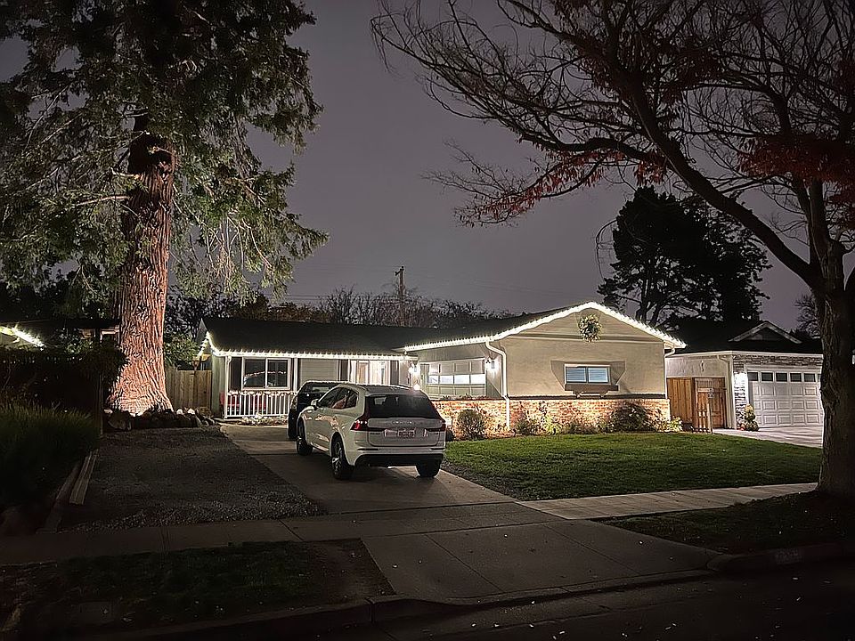 2nd image of 2333 Venndale Ave