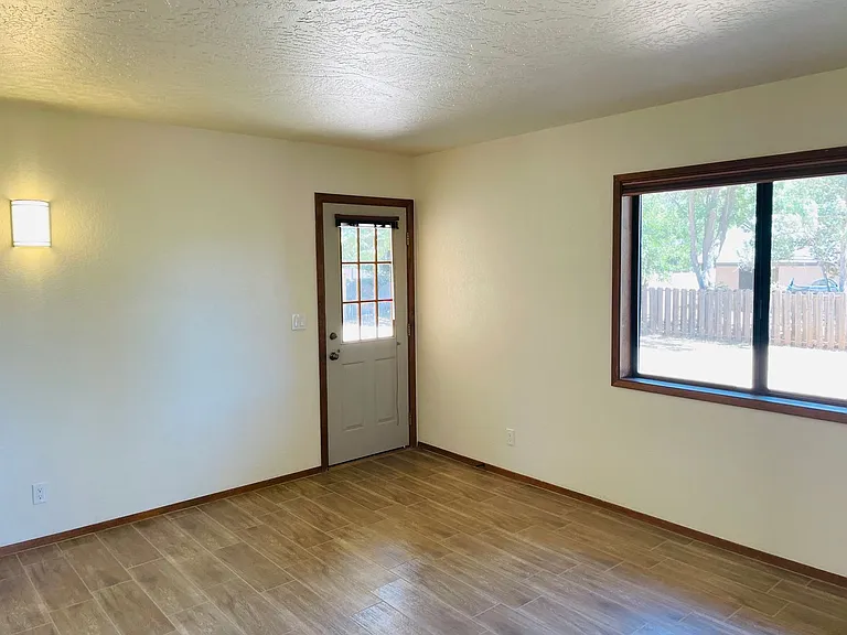 110 Valley Trl — Photo 16