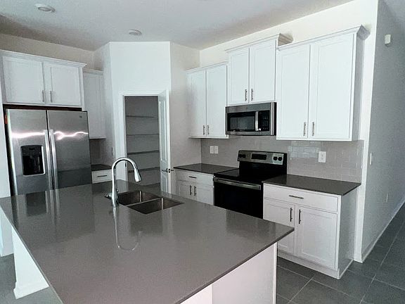 3rd image of 4168 Babbling Brook Way