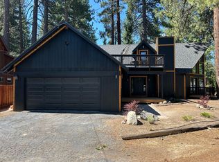 686 Michael Dr, South Lake Tahoe, CA 96150