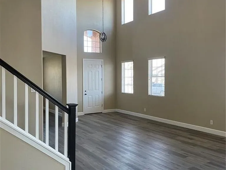 164 Gannett Peak St — Photo 8