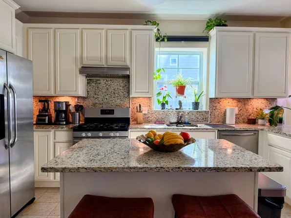 189 Beach 62nd St Floor 1, Arverne, NY 11692