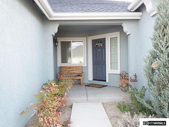 4th image of 1240 Saxon Dr