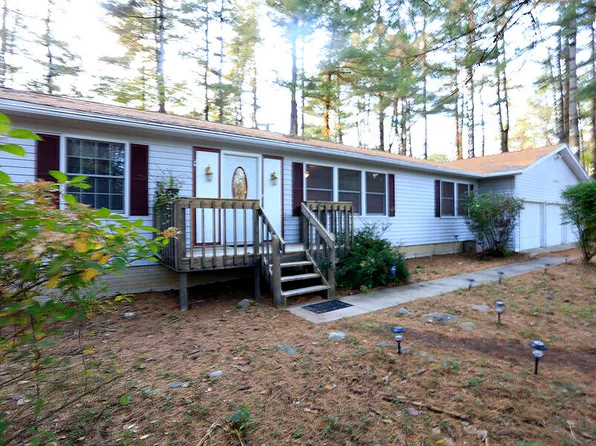 7647 Riverside Rd, Brooklyn, MI 49230