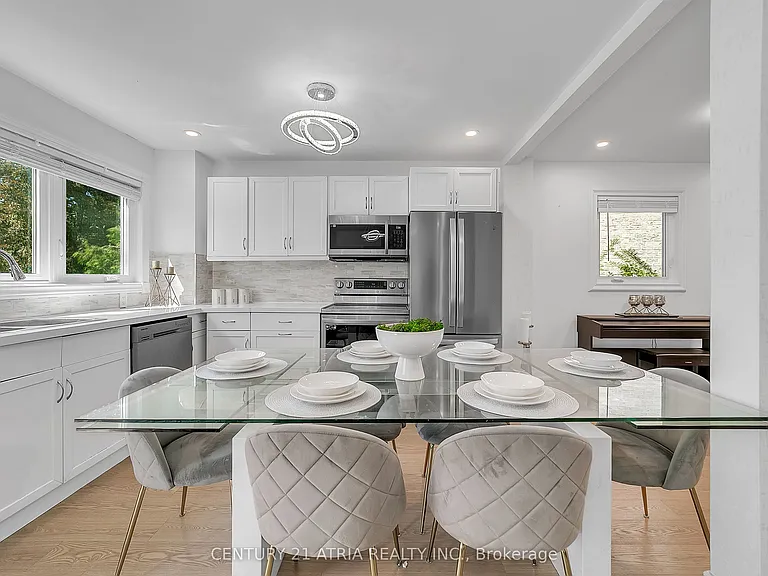 10 Park Lane Cir — Photo 24