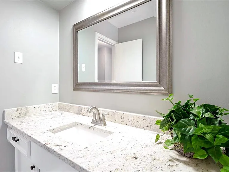 8319 Burning Hills Dr — Photo 5