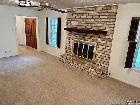 2nd image of 34 Encino Loma