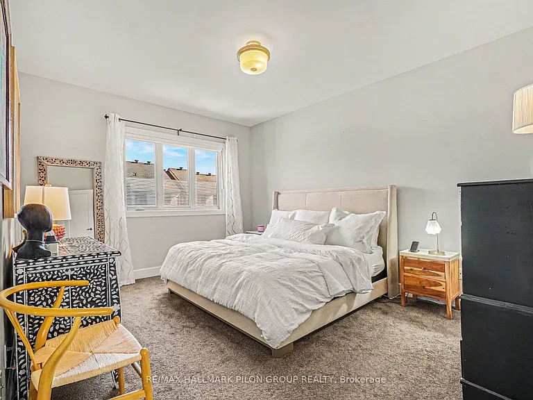 618 Mikinak Rd — Photo 22